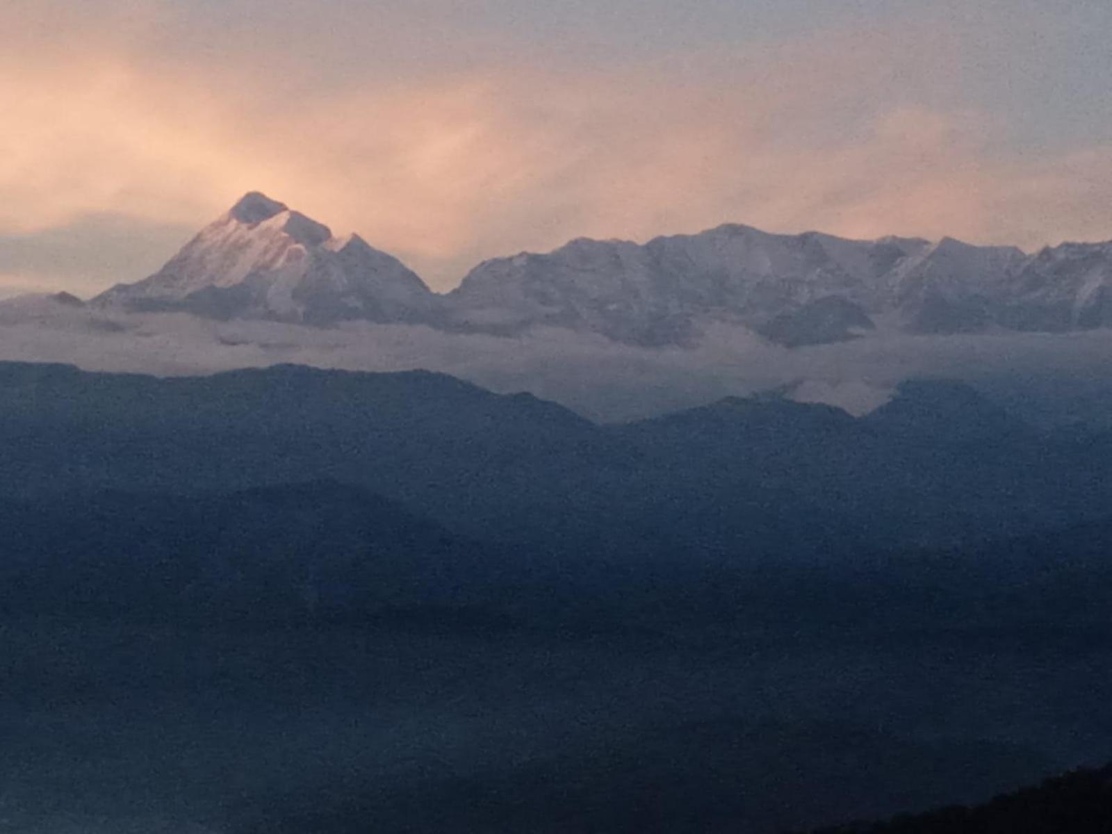 Golden Himalaya Homestay Kausani Exterior foto