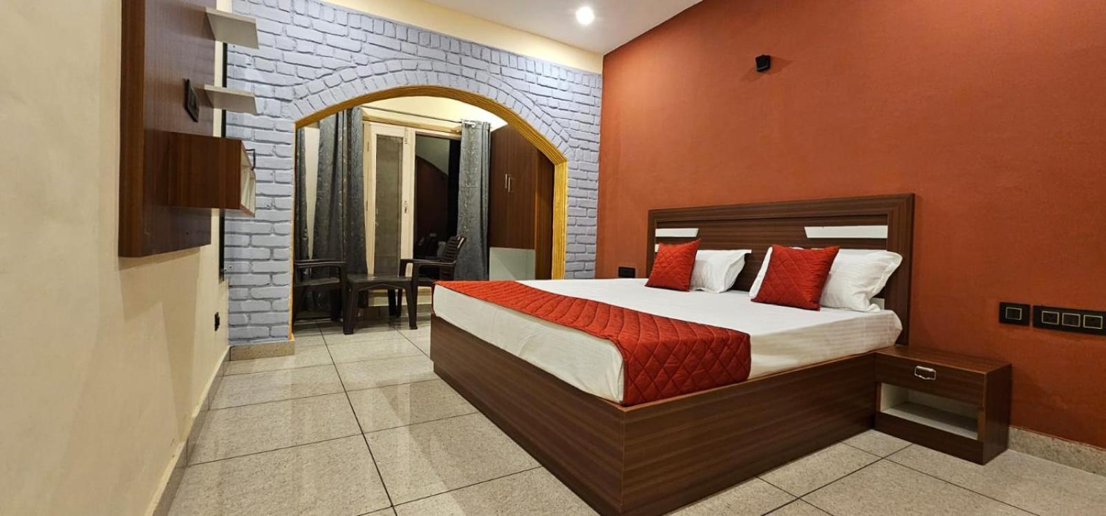 Golden Himalaya Homestay Kausani Exterior foto