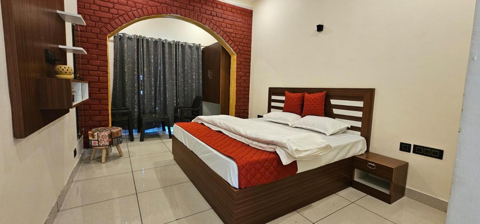 Golden Himalaya Homestay Kausani Exterior foto
